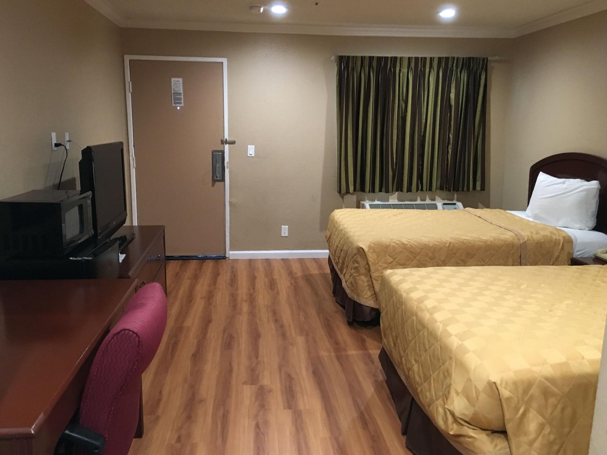 Express Inn & Suites Ontario Airport Екстериор снимка